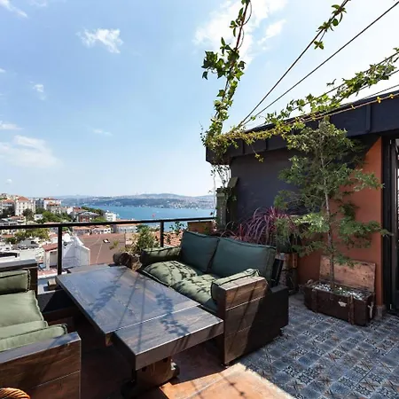 Panoramic Sea View Loft With Terrace Bbq 아파트