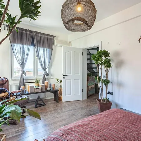 아파트 Panoramic Sea View Loft With Terrace Bbq 이스탄불