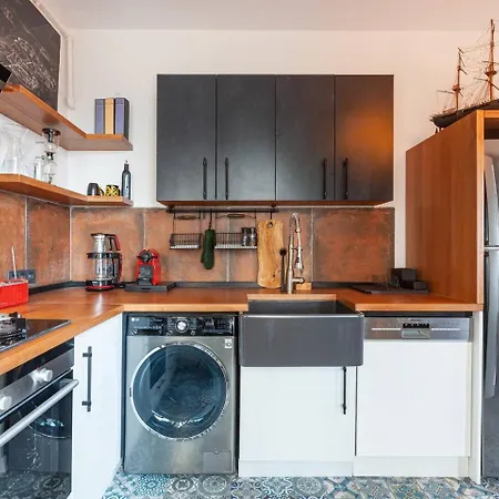 Panoramic Sea View Loft With Terrace Bbq Istanbul